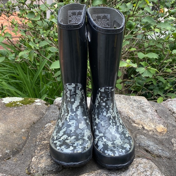 Bogs Other - Bogs kids waterproof rain boots